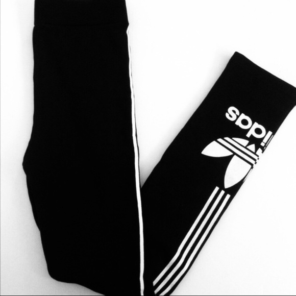 🚨NWT🚨 ADIDAS TREFOIL 3STRIPES LEGGINGS - Picture 3 of 7